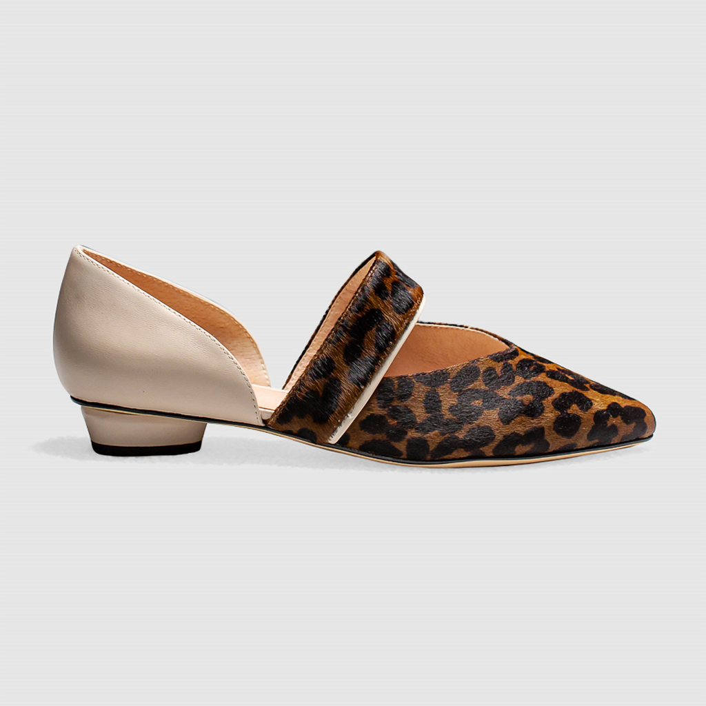 Leopard print hot sale flat shoe